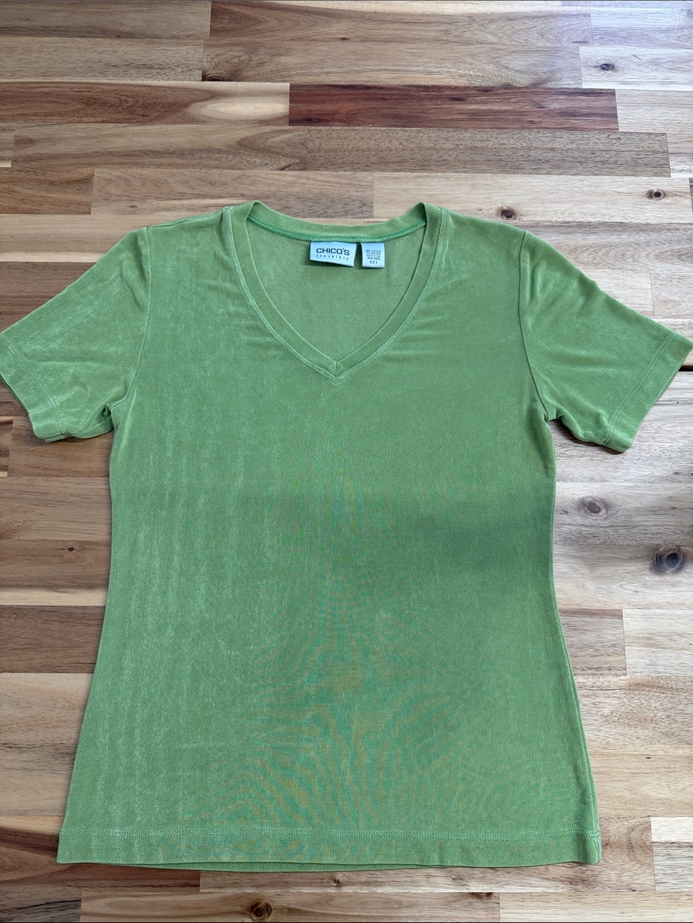 Chico's Lime Green Travelers V-Neck Short Sleeve Tee